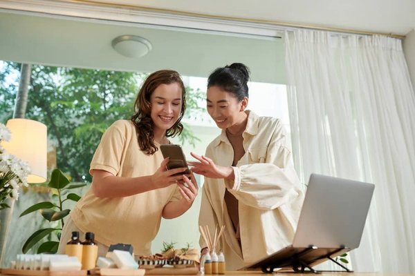 Quels sont les défis de l'implantation d'une culture de feedback continu dans une entreprise de retail?